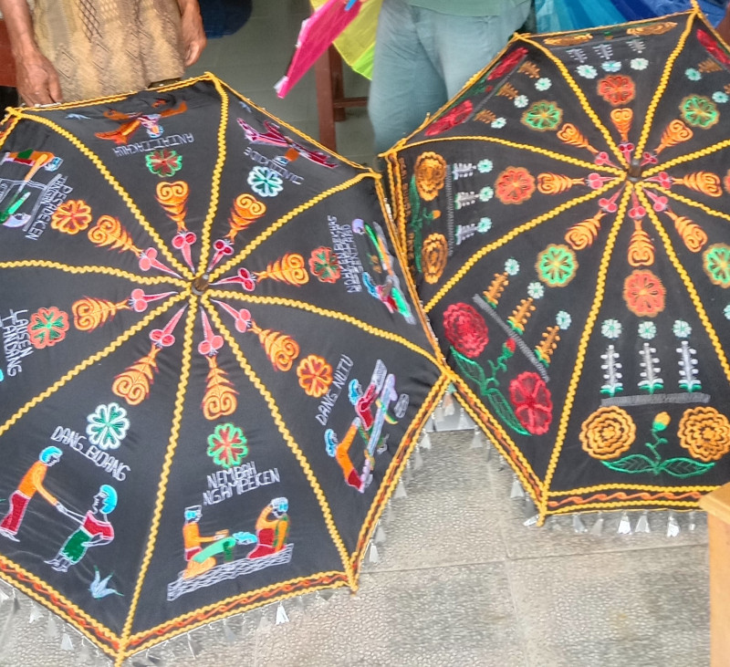 Payung Tenun